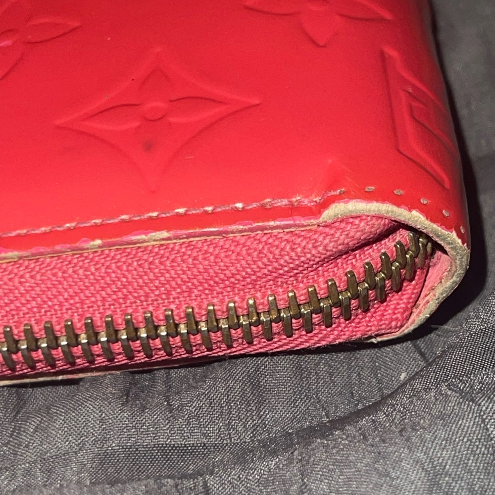 Louis Vuitton Cherry Red Vernis Embossed Wallet vintage - Picture 14 of 16